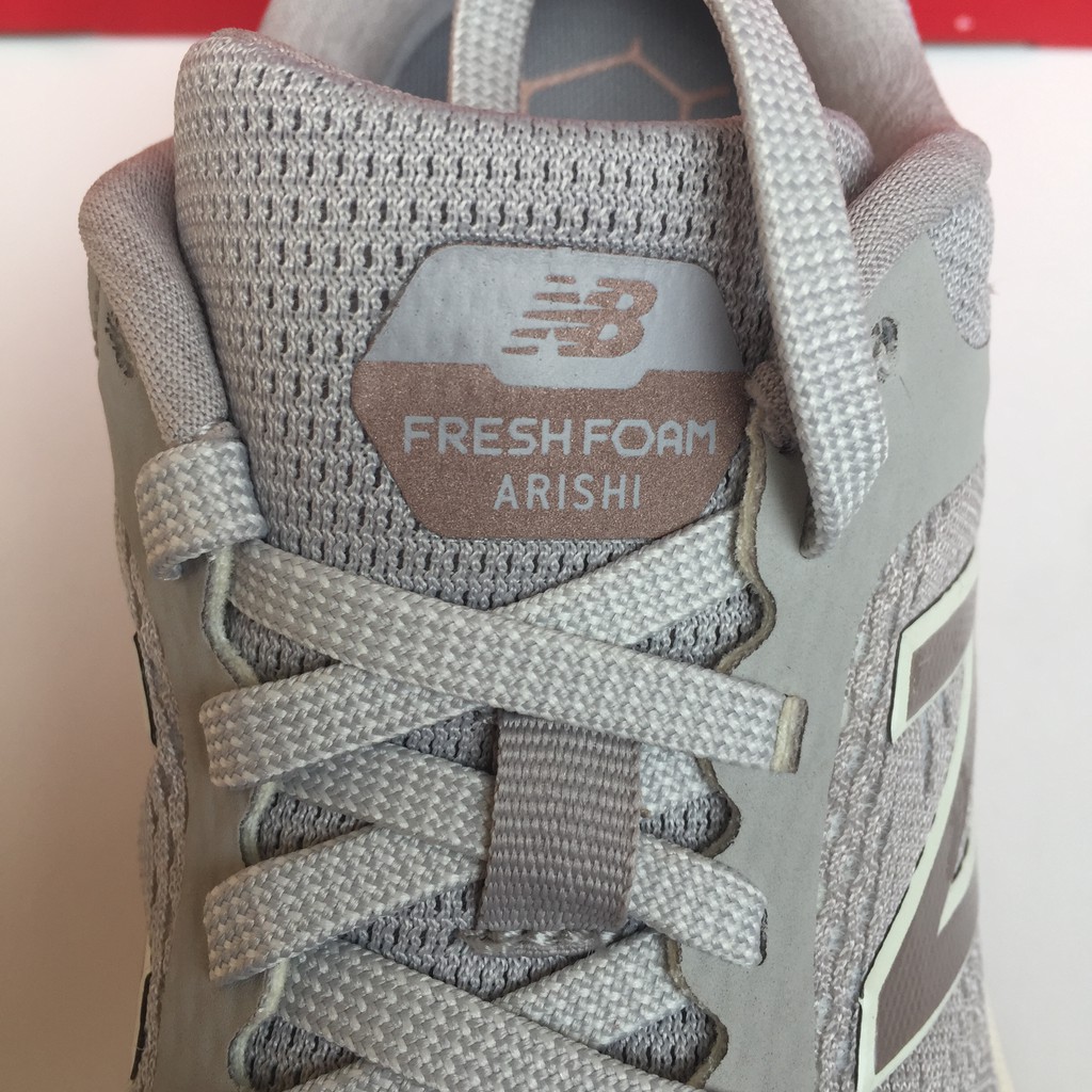 [HÀNG MỸ] Giày nữ hiệu New Balance Fresh Foam Arishi v2