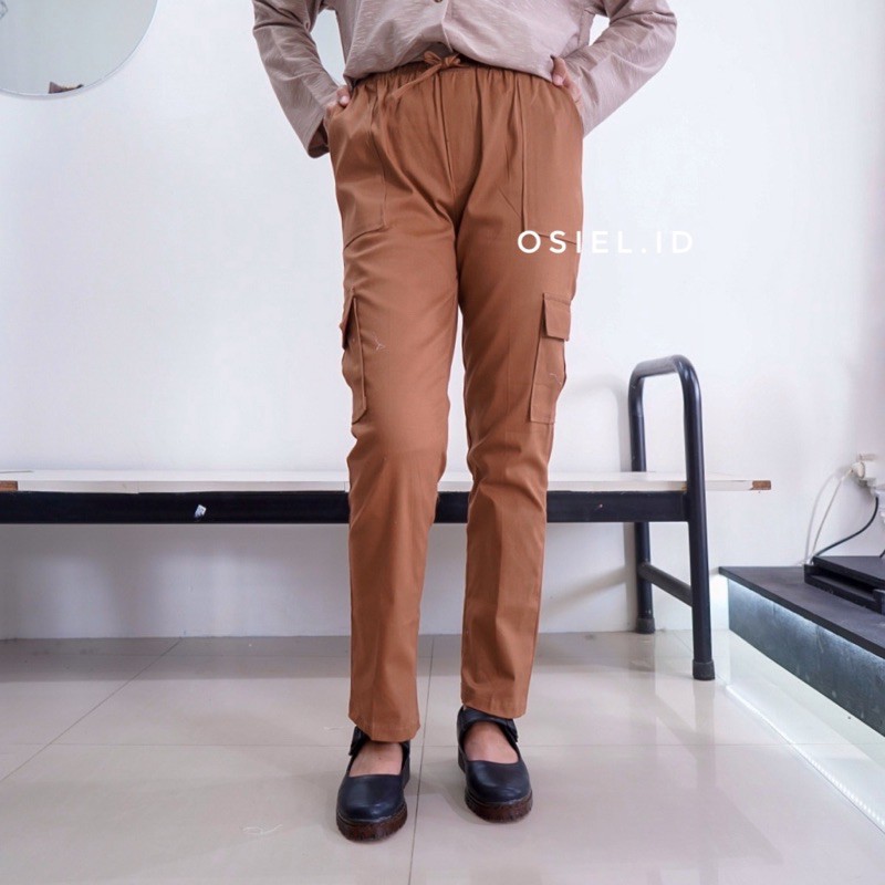 Quần Dài Thiết Kế Năng Động Trẻ Trung Hợp Thời Trang | BigBuy360 - bigbuy360.vn