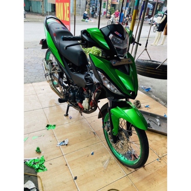 Decal xanh lá cây bóng cao cấp dán các loại xe