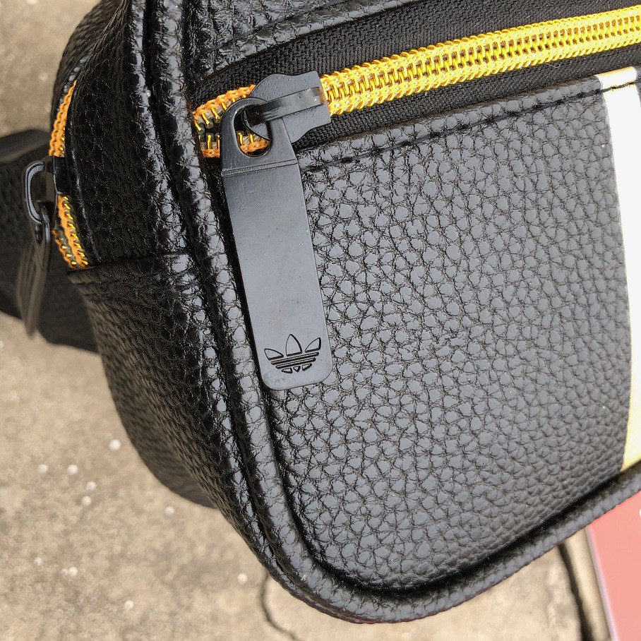 Túi đeo chéo Adidas Waist Bag