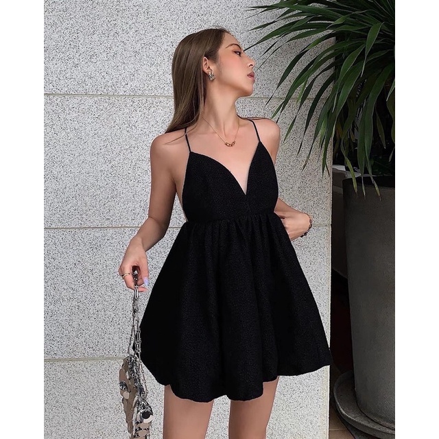 DORÉE - Đầm đen sát nách cổ chữ V chéo dây sau lưng cao cấp