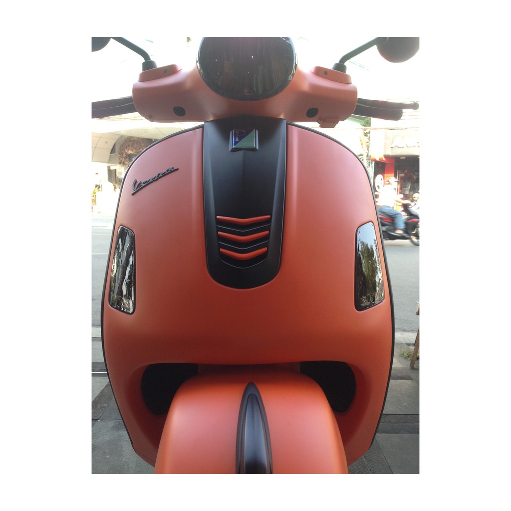 Chai Xịt Đậm Màu Sơn Nhám LUBE 71 Matte Spray 600ML