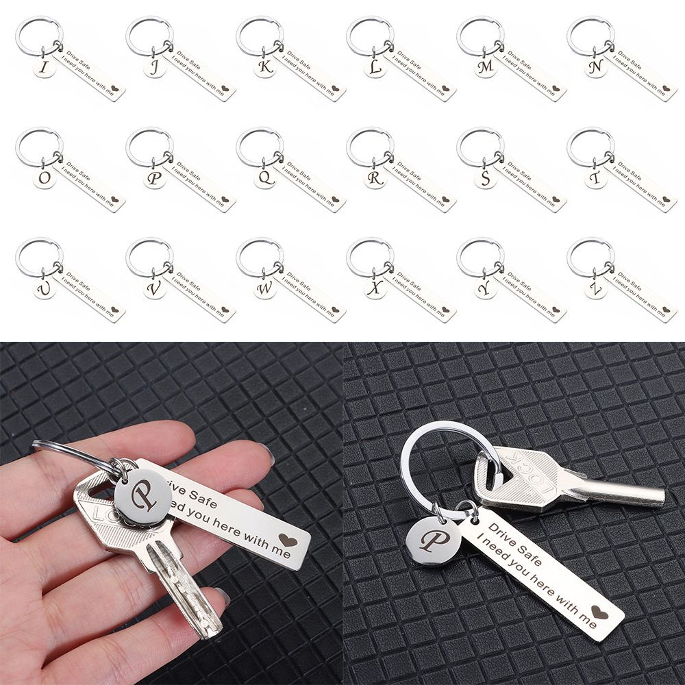 Móc khóa bằng thép không gỉ 26 chữ cái từ A-Z độc đáo dùng làm quà tặng cho cặp đôi