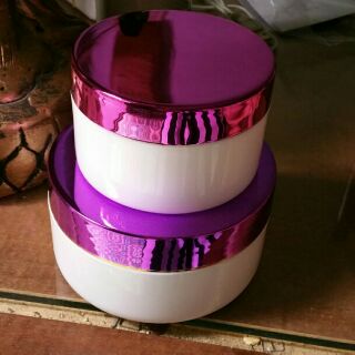 Hũ kem body 250gr nắp xi tím