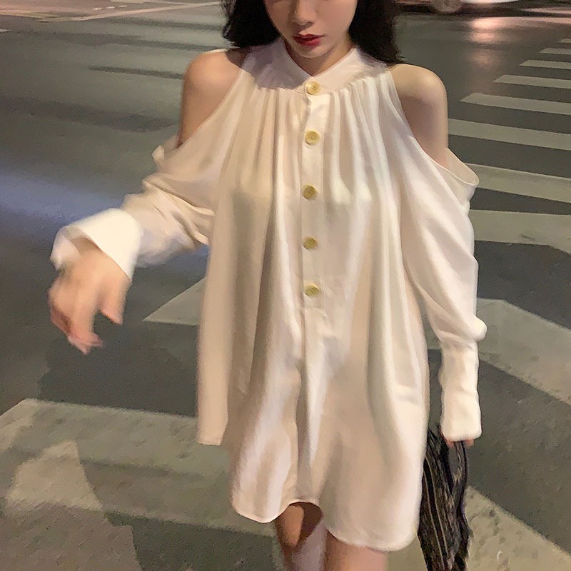 [Mã FAMARAL1 giảm 10K đơn 50K] Áo sơ mi hở vai cổ yếm phối cúc chất lụa satin mềm mịn thời trang nữ | BigBuy360 - bigbuy360.vn