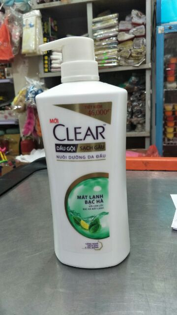 Dầu gội Clear mát lạnh bạc hà 650g