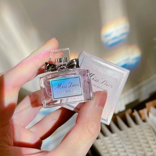 Nước hoa mini Miss Dior Blooming Bouquet