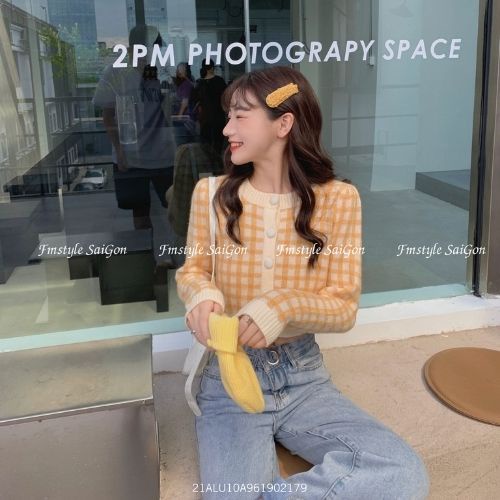 Áo len croptop dệt kim họa tiết caro tay dài cổ tròn phong cách hàn quốc 21ALU10A961902 | BigBuy360 - bigbuy360.vn