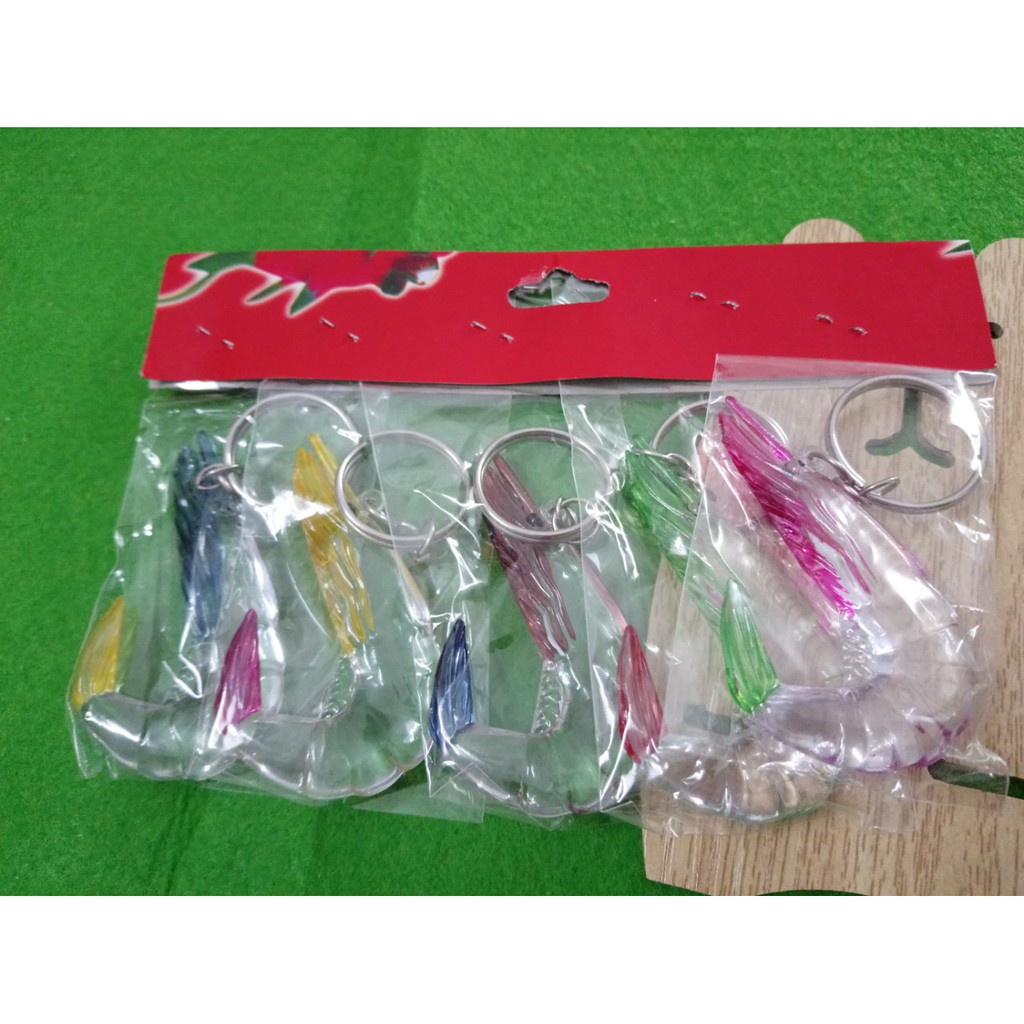combo 5 móc khóa mẫu đẹp. hàng đẹp hơn hình nha các bạn. Giá 35k/ 5 cái. hàng luôn có sẵn nha.