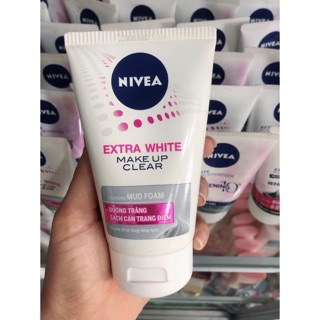 Sữa rửa mặt Nivea làm sạch da và trắng da