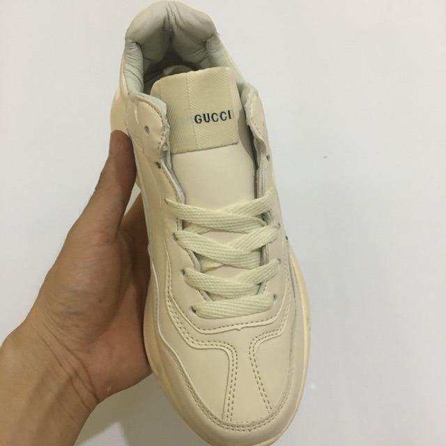 Giầy thể thao chunky mầu vàng kem  36-44. | BigBuy360 - bigbuy360.vn