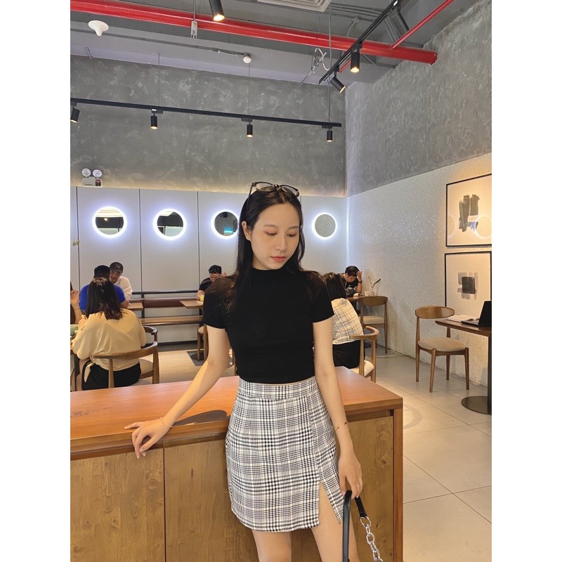 Chân váy xẻ lai (S/M)