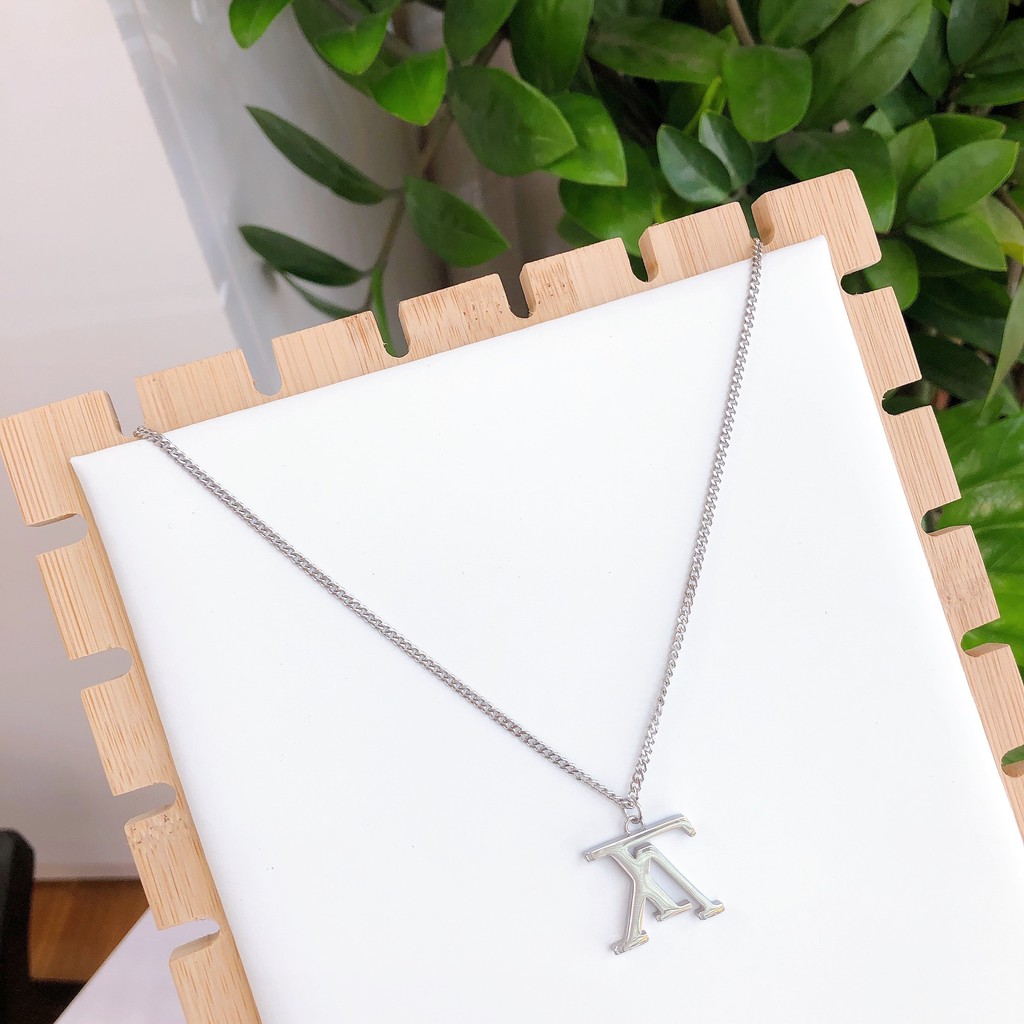 Dây Chuyền Nữ Titan Logo Lờ Vê Không Gỉ Thời Trang Cá Tính - Hình Ảnh Thật