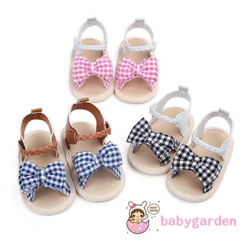 Giày xăng đan đính nơ xinh xắn cho bé gái