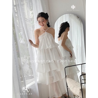 Váy xuông cổ yếm xoè tầng xếp li ngực siêu xinh