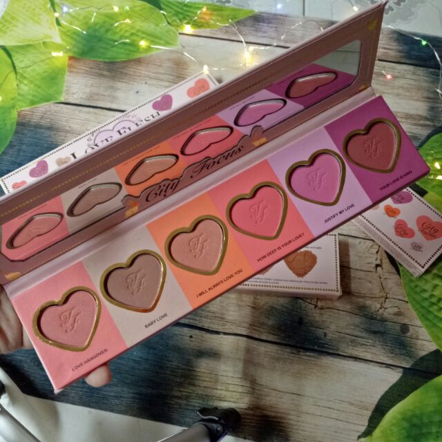 ( DUPE ) Má hồng + phấn mắt CITYFOCUS tim 6 ô