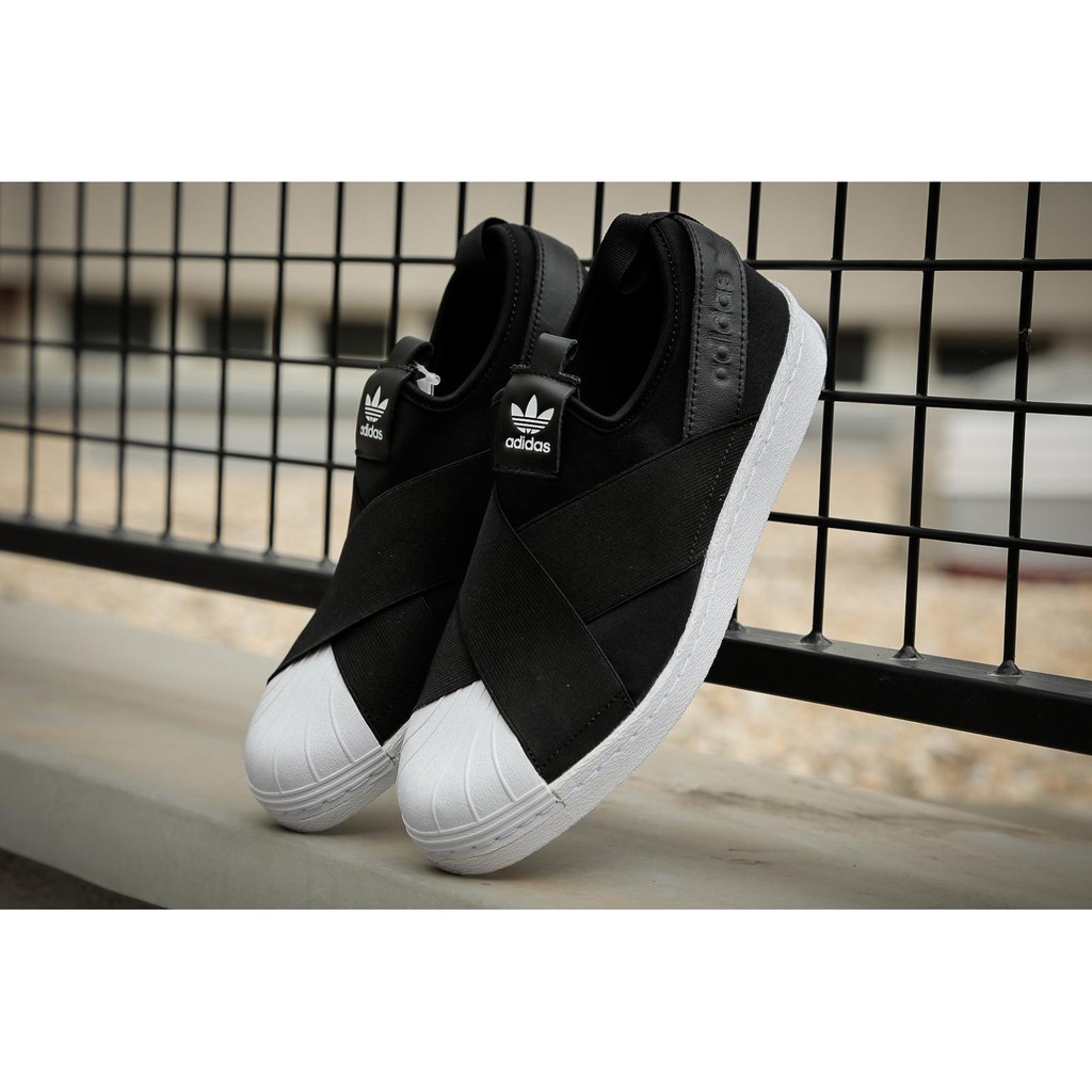 GIẦY SLIPON ADIDAS