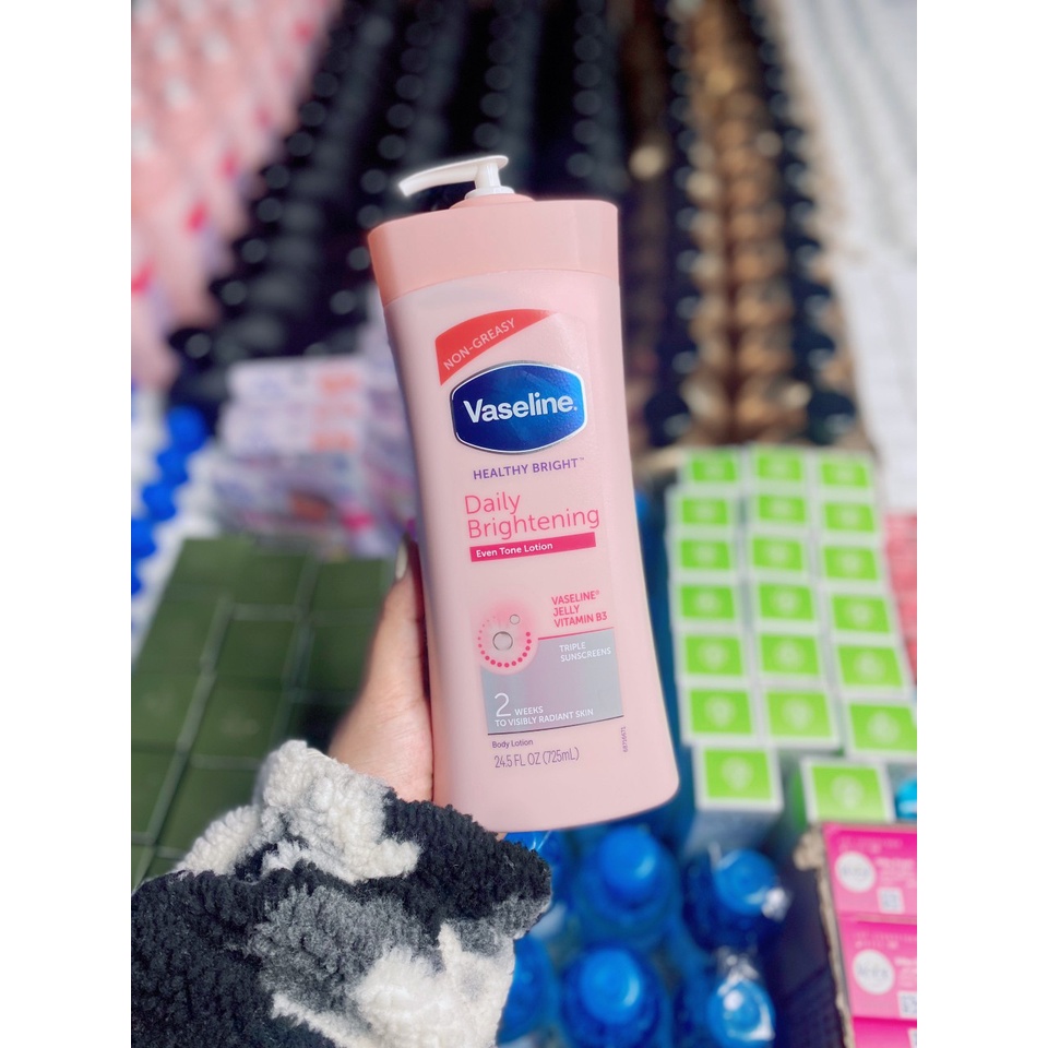 Sữa Dưỡng Thể trắng da Vaseline 725ml