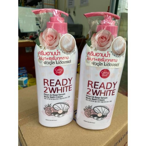 Sữa tắm trắng da tinh chất ngọc trai hoa hồng Ready 2 White Cathy doll 500ml - Thái Lan