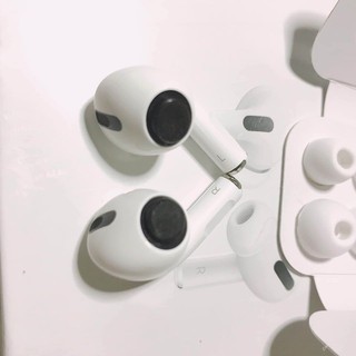 Tai Nghe Bluetooth bản Pro, Tai nghe không dây, Đổi Tên - Định Vị, Cảm Ứng. BH 6 Tháng. Lỗi 1 Đổi 1