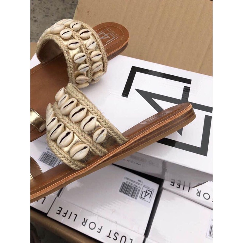 Xăng đan xỏ ngón xinh xắn