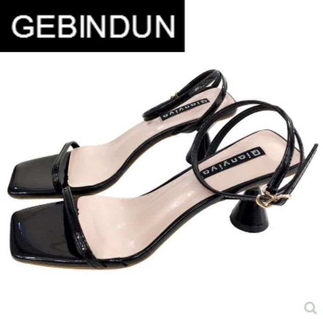 Sandal dây mảnh hot 2019