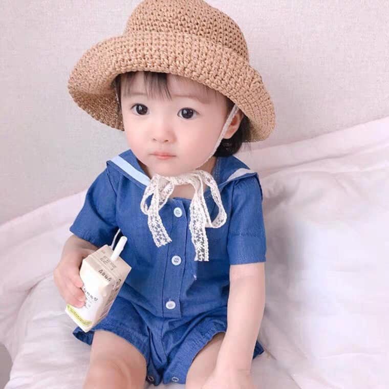 Nón rộng vành cho bé