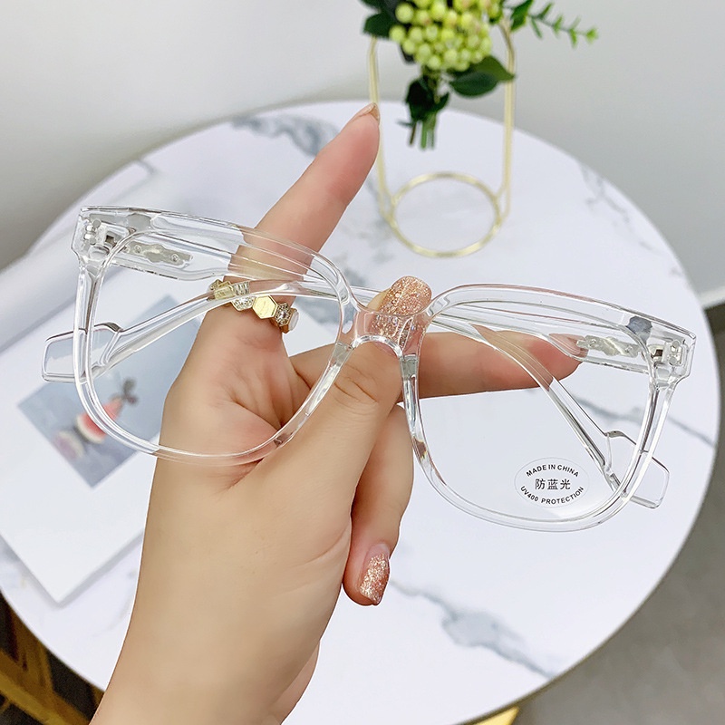 Kính Mát Gọng Vuông Chống Bức Xạ Cho Cả Nam Và Nữ