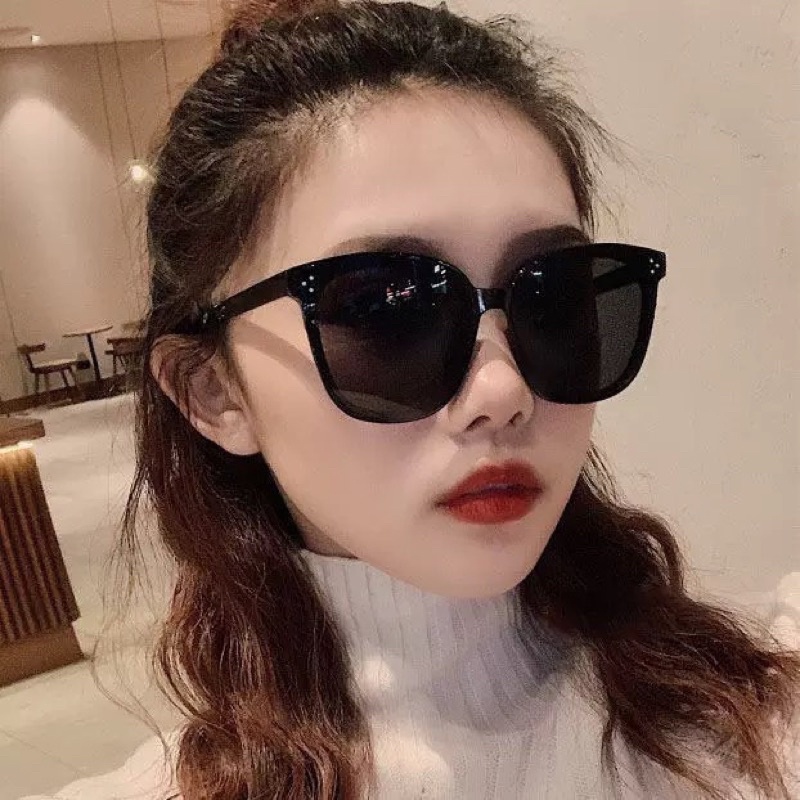 Kính mắt unisex