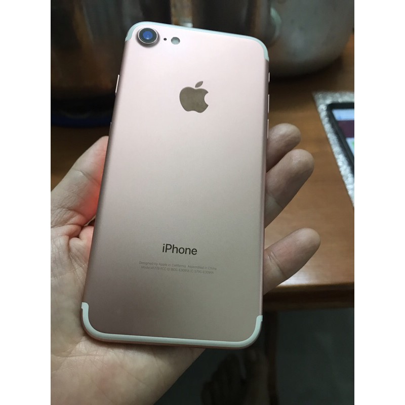 Điện thoại iPhone 7 quốc tế 32,128gb đẹp 99%