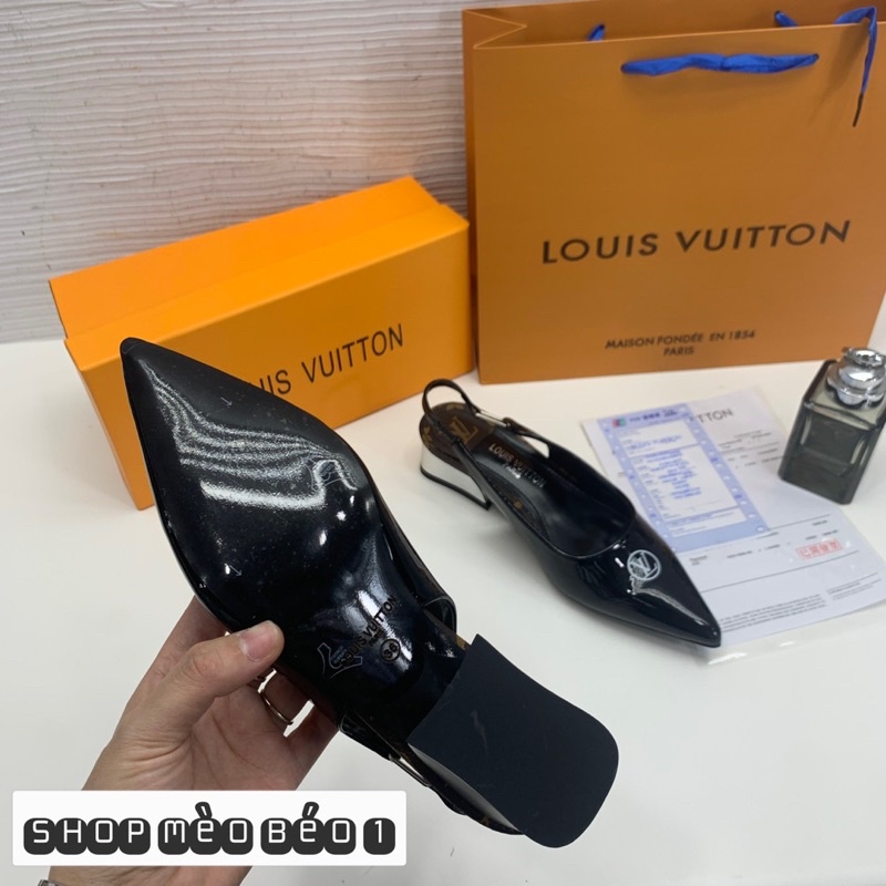 Sandal lv mũi nhọn gót gương đế vuông fullbox