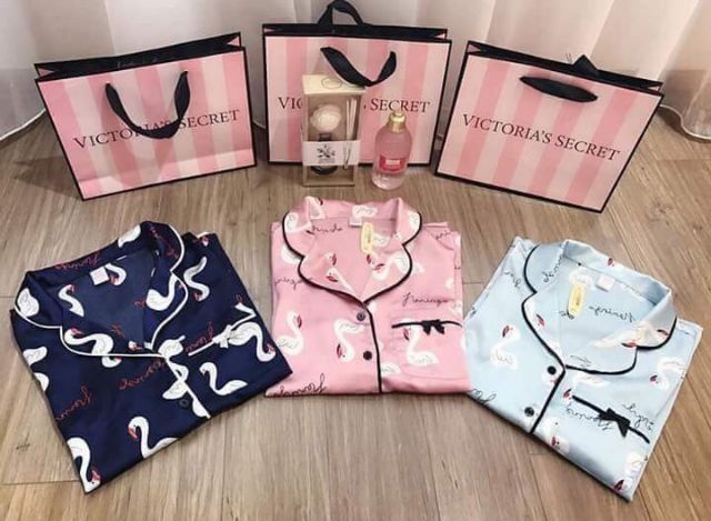 Bộ pijama mặc nhà cho mẹ