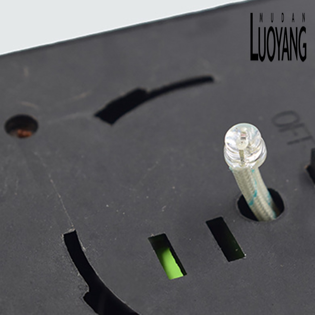 Đèn LED Năng Lượng Mặt Trời Chống Thấm Nước Hình Ngôi Nhà Trang Trí Sân Vườn