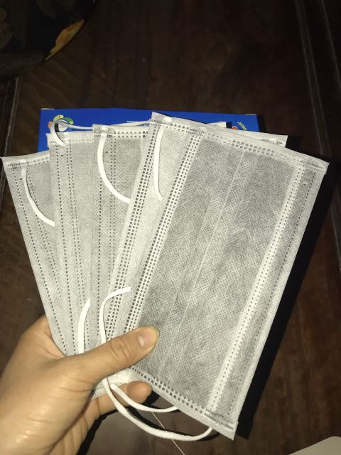 Hộp 50 chiếc khẩu trang y tế kháng khuẩn màu xám | BigBuy360 - bigbuy360.vn