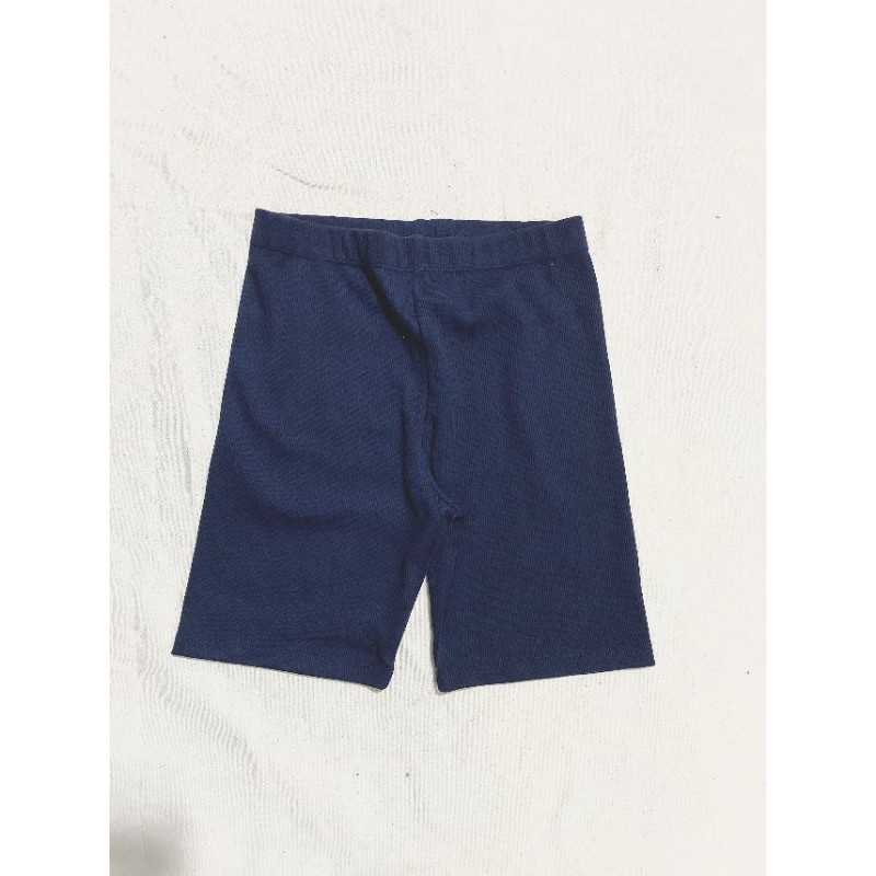 quần short biker hiệu F21 thun cotton