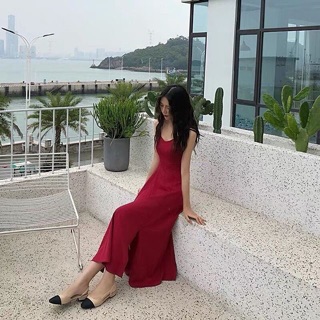 Váy maxi dáng xoè xẻ tà đan dây chéo