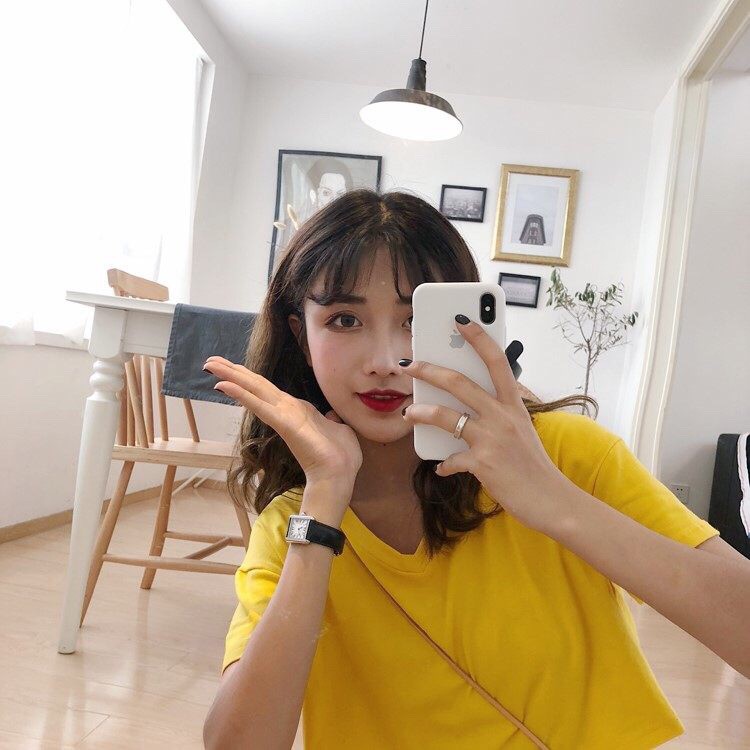 ÁO CROPTOP CỔ TIM VÀNG ĐỘC LẠ