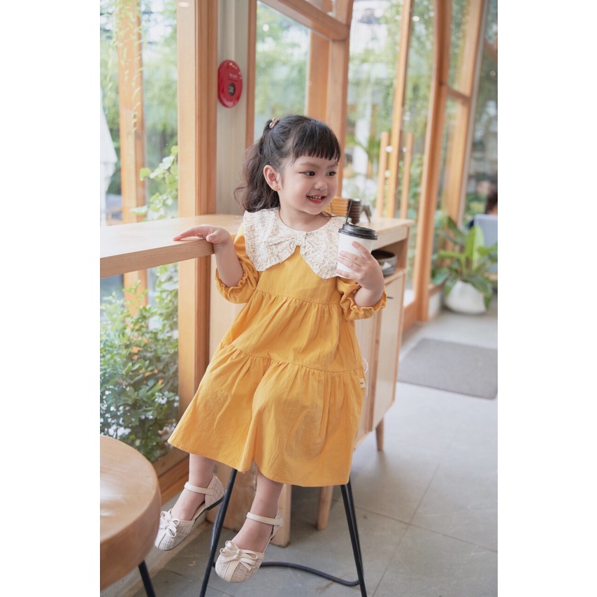 Váy thu dài tay chất thô mỏng màu trơn, cổ thắt nơ cho bé gái 1-5 tuổi