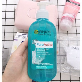 Sữa Rửa Mặt Garnier Pure Active Gel Nettoyant Purifiant 200ml