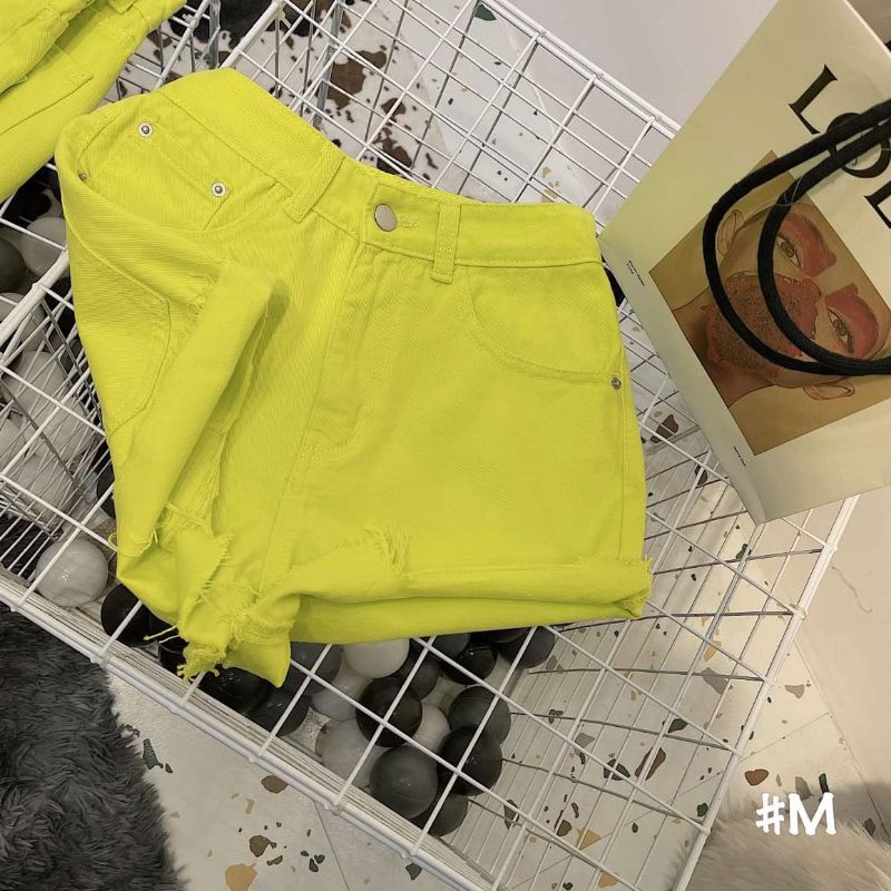 Quần sooc jean xanh cốm rách gấu L1