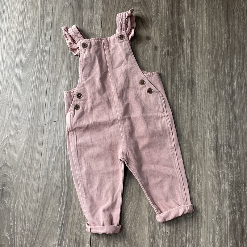 quần yếm zara dư xịn màu hồng bé gái