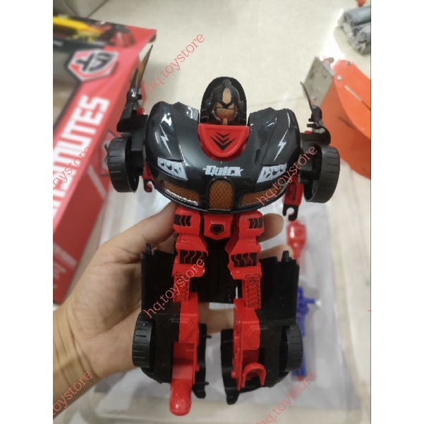 Đồ chơi xếp hình robot biến hình oto chạy đà