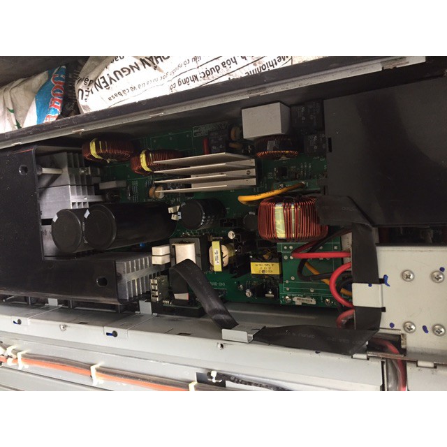 Bộ lưu điện UPS APC RT 3000 2100w Sin chuẩn có card 1931