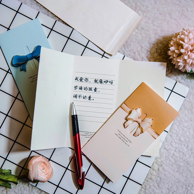 Thiệp chúc mừng hình dạng 3D dễ thương có thể gấp gọn