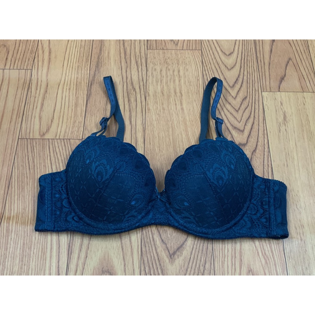 Áo lót nữ ren vảy cá dày siêu nâng ngực Belle 024B
