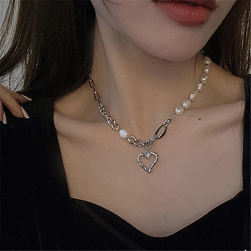 Vòng cổ Mặt Trái Tim Đính Ngọc Trai Thời Trang Cho Nữ