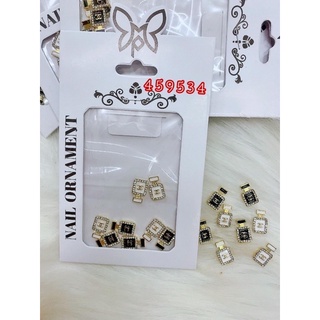 charm thương hiệu trang trí móng mẫu mới