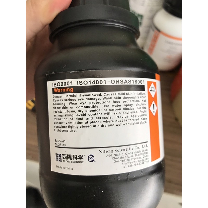 Salicylic aci d chai 250g Xilong 99.5% axi t salicylic C7H6O3 CAS 69-72-7 BHA