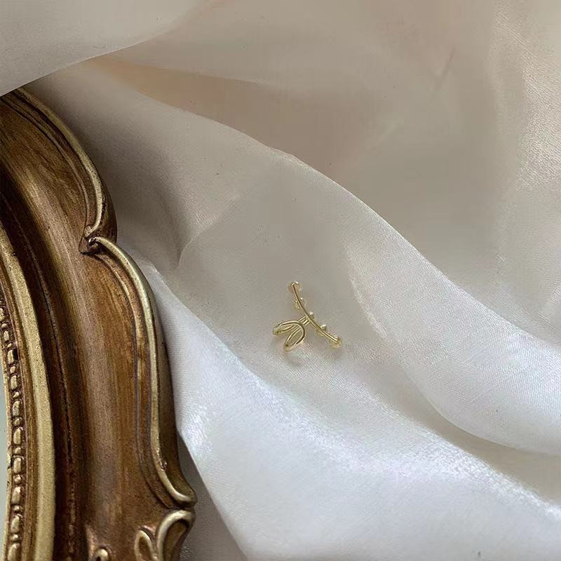 1 Khuyên Kẹp Vành Tai Đính Ngọc Trai Giả Thời Trang Nữ