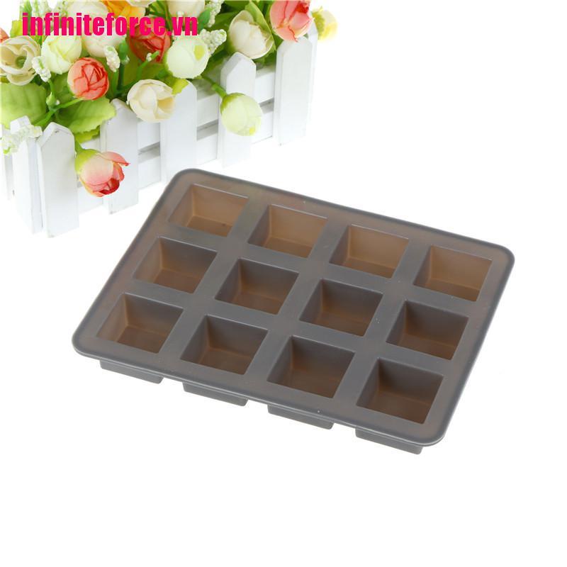 Khuôn Silicone Làm Xà Phòng Thủ Công